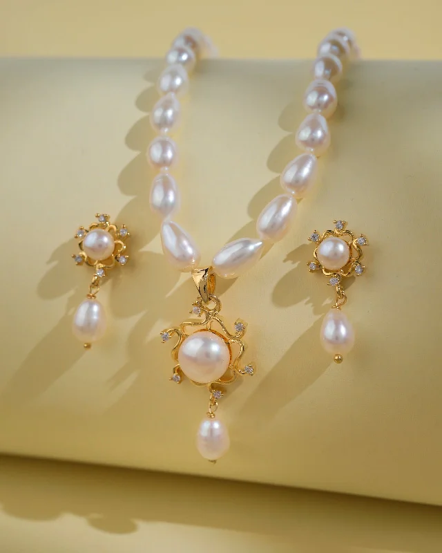 Trendy necklaces for women -Trendy Pearl Necklace Sets