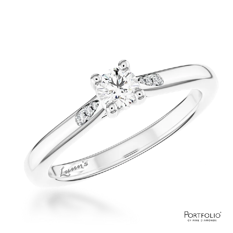 Women engagement rings -Solitaire 0.20ct F SI Diamond Platinum Ring