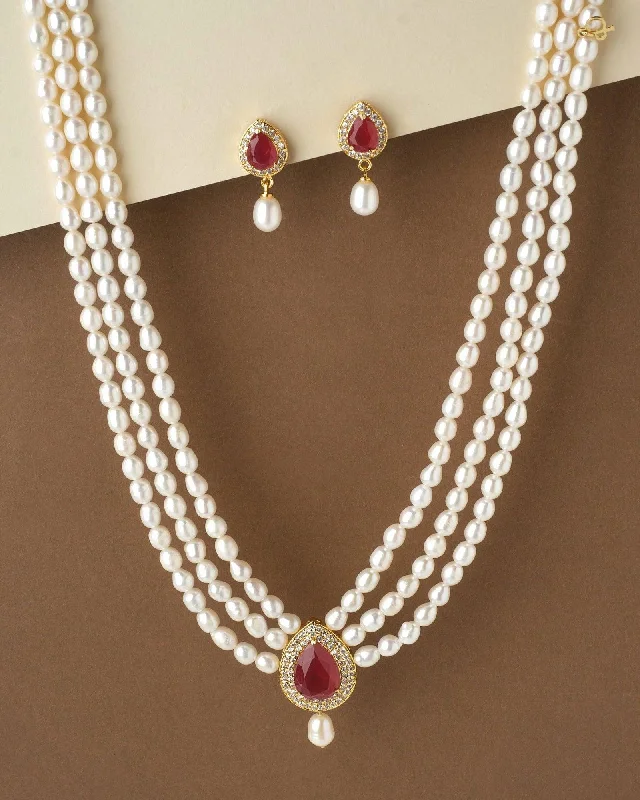 Layered gold necklaces for women -Traditional Pearl Necklace Set