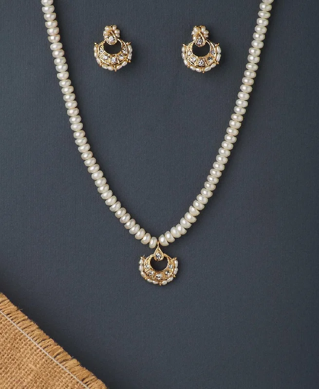 Crystal-encrusted necklaces for women -Traditional Real Pearl Necklace Set