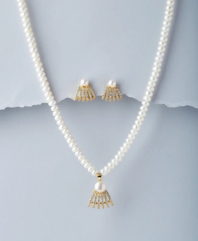 Minimalist necklaces for women -Trendy Real Pearl Necklace Set