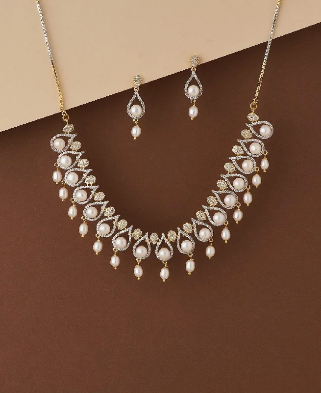 Stacked necklaces for women -Ravishing Stone Studded Necklace Set