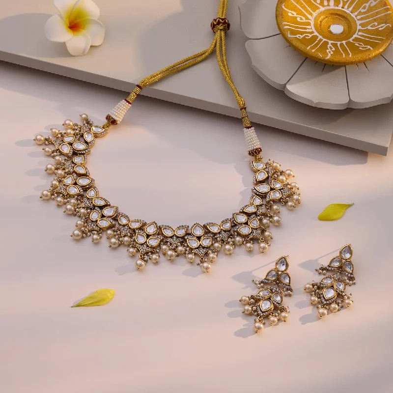 Vintage pearl necklaces for women -Kundan Necklace 173028