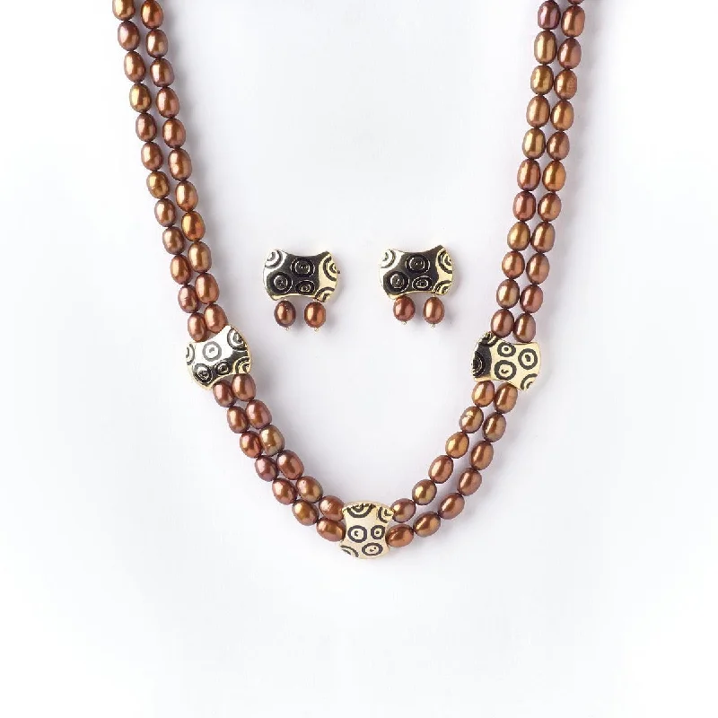 Short necklaces for women -Traditional Pearl Necklace Set