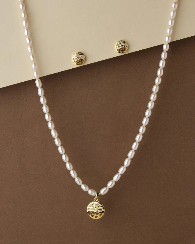 Adjustable necklaces for women -Simple Pearl Necklace Set