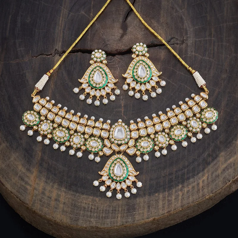 Charm necklaces for women -Kundan Necklace 173908