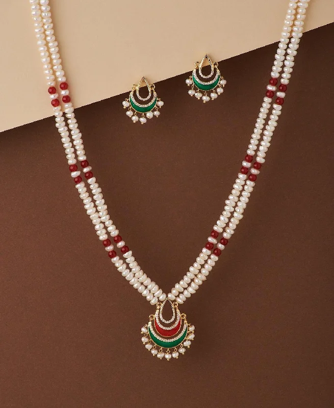 Geometric necklaces for women -Ravishing Real Pearl Necklace Set