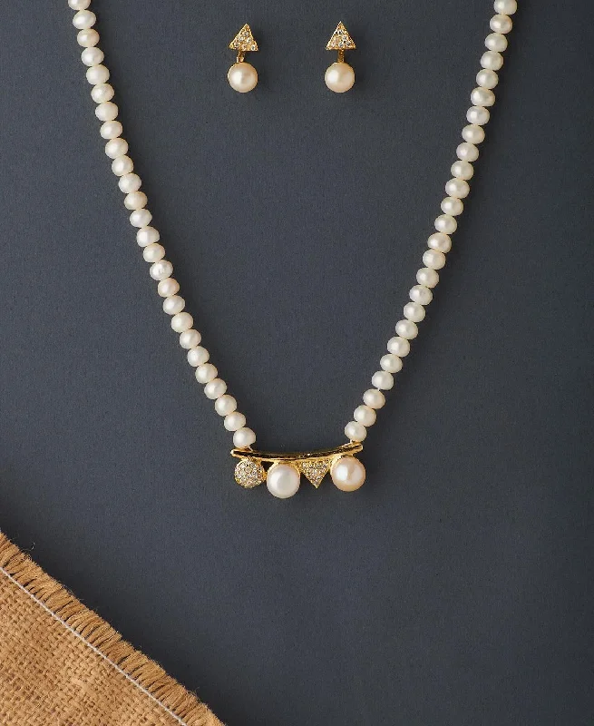 Multi-layer necklaces for women -Simple & Pretty Real Pearl Necklace Set