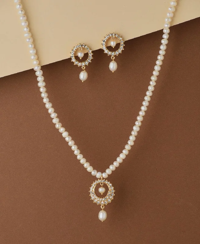 Layered necklaces for women -Trendy Pearl Necklace Set