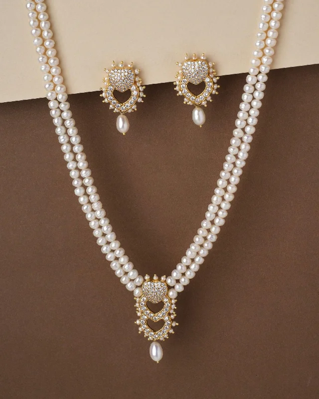 Monogram necklaces for women -The Dainty Links Pearl Necklace Set