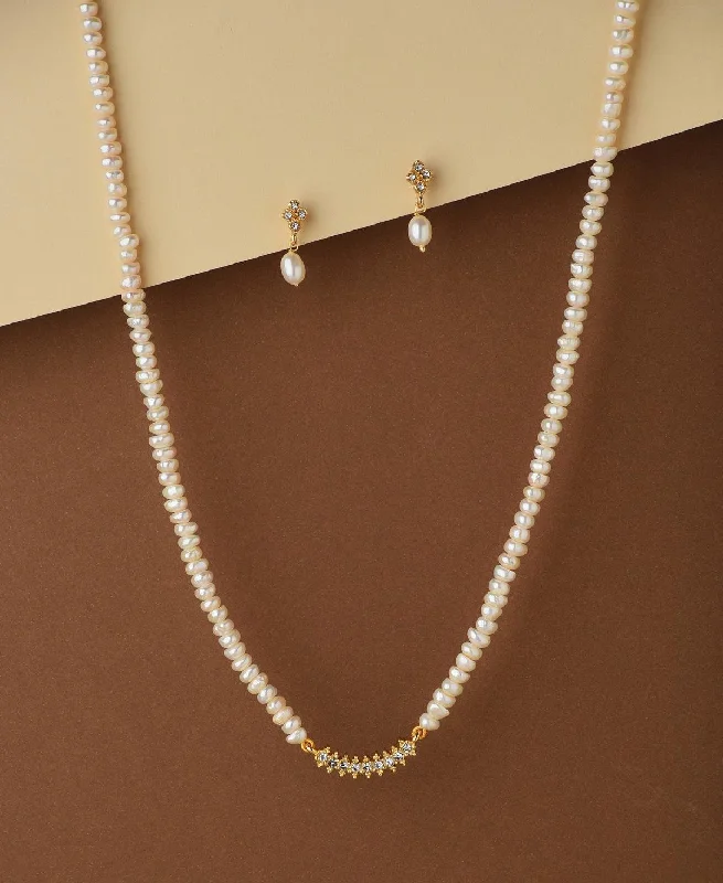 Engraved necklaces for women -Simple and Elegant Real Pearl Necklace Set