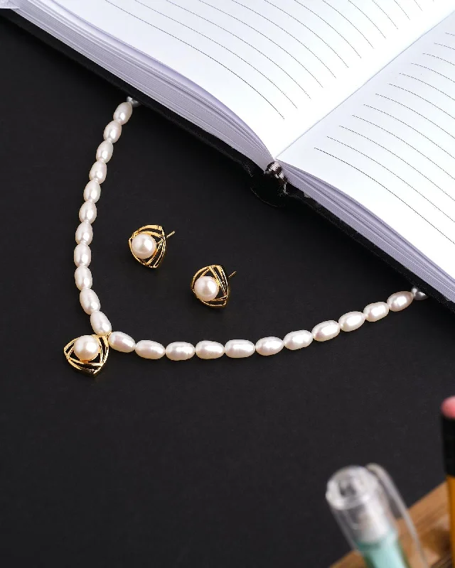 Statement necklaces for women -The Snow Globe Pearl Necklace Set