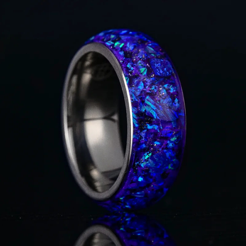 Women delicate rings -Lavender Opal Halo Glowstone Ring on Titanium