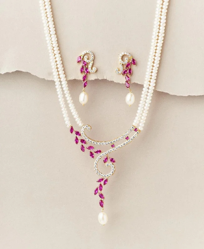 Multi-stone necklaces for women -Ravishing Real Pearl Necklace Set