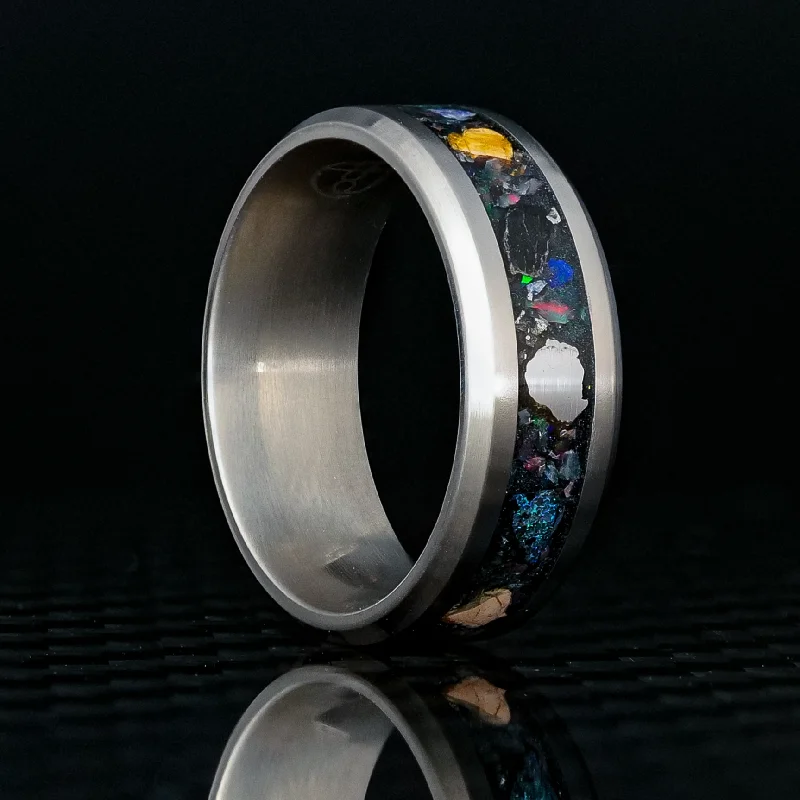 Women wide-band rings -The Halo Ring | Standard Version