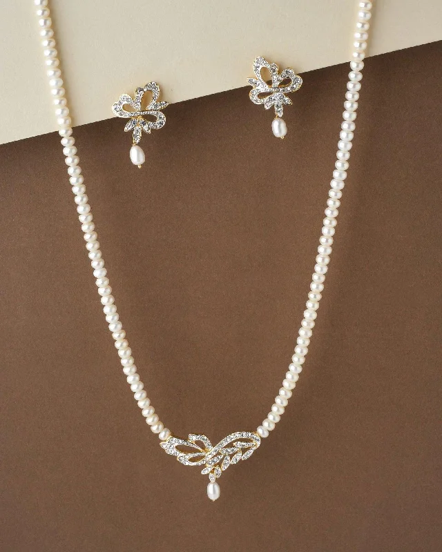 Gemstone necklaces for women -Stylish Pearl Necklace Set